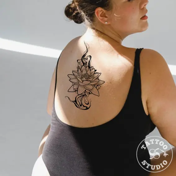 Lea - Abstract flower 2 