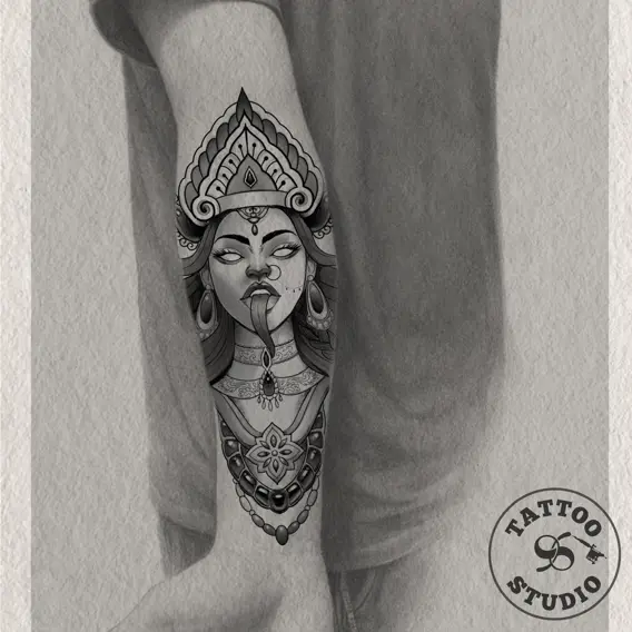 Laura - Kali goddess