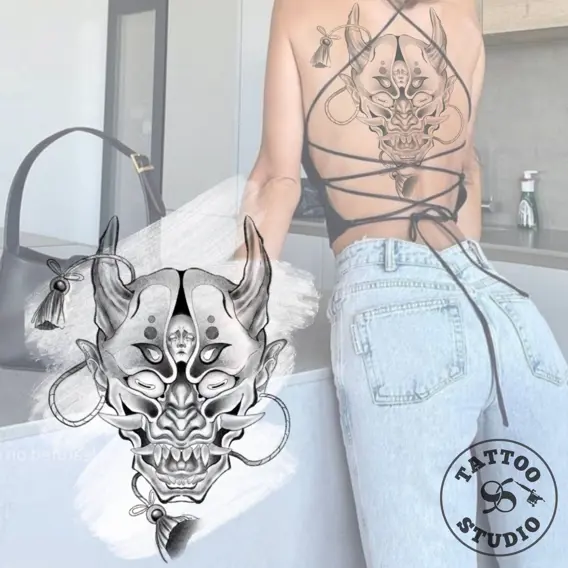 Frederikke - Oni mask 